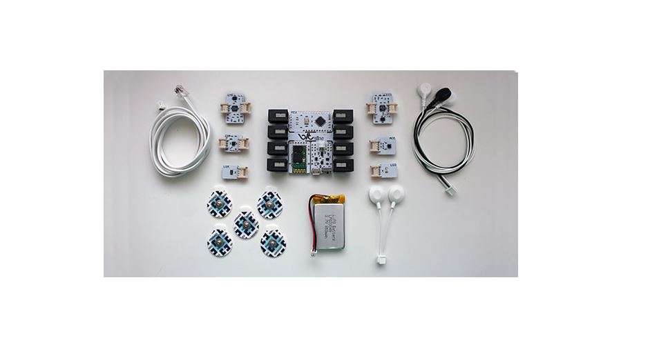Bitalino plugged kit